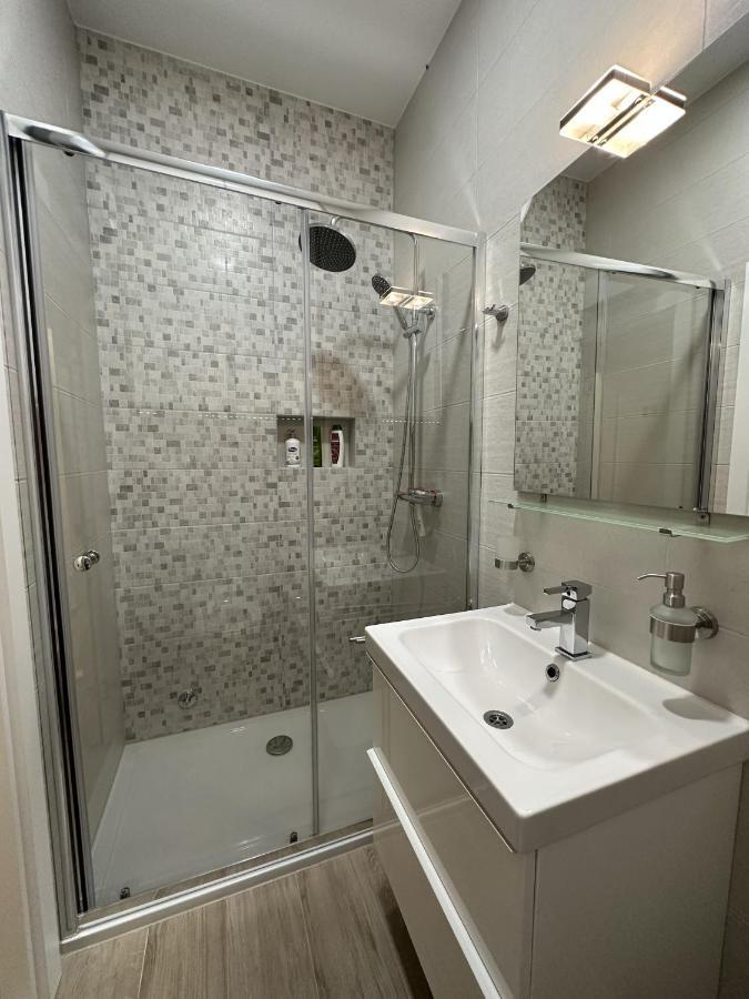 La Dolce Vita Apartments Сараево Екстериор снимка