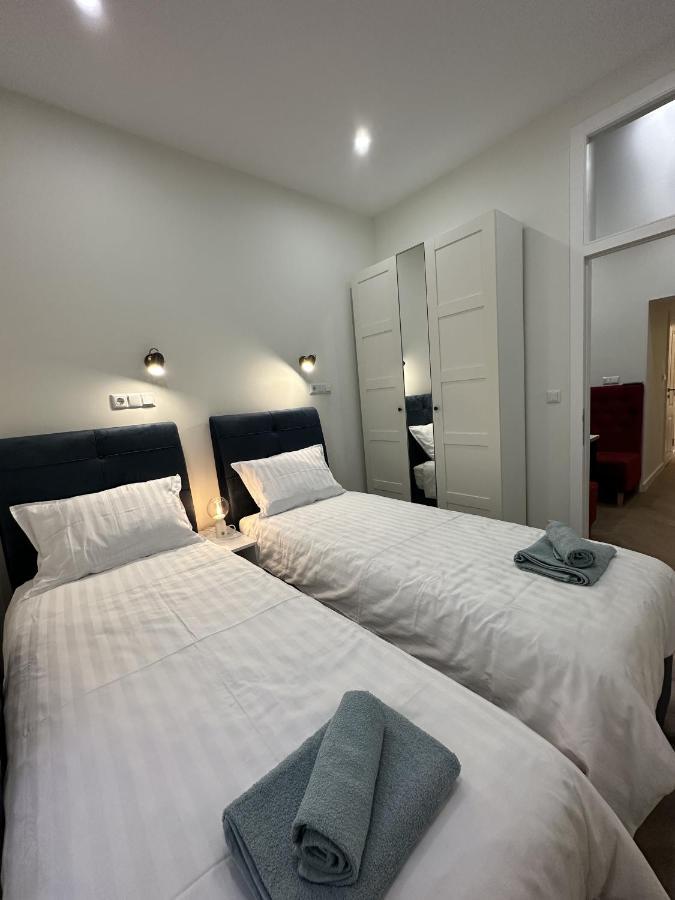 La Dolce Vita Apartments Сараево Екстериор снимка