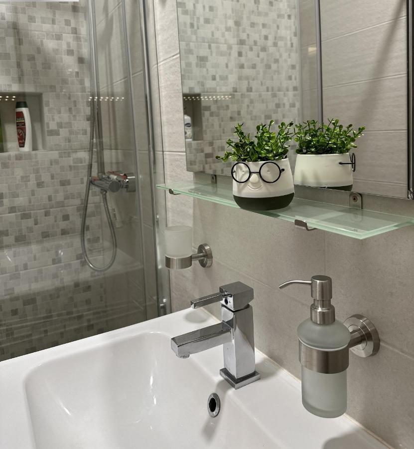 La Dolce Vita Apartments Сараево Екстериор снимка